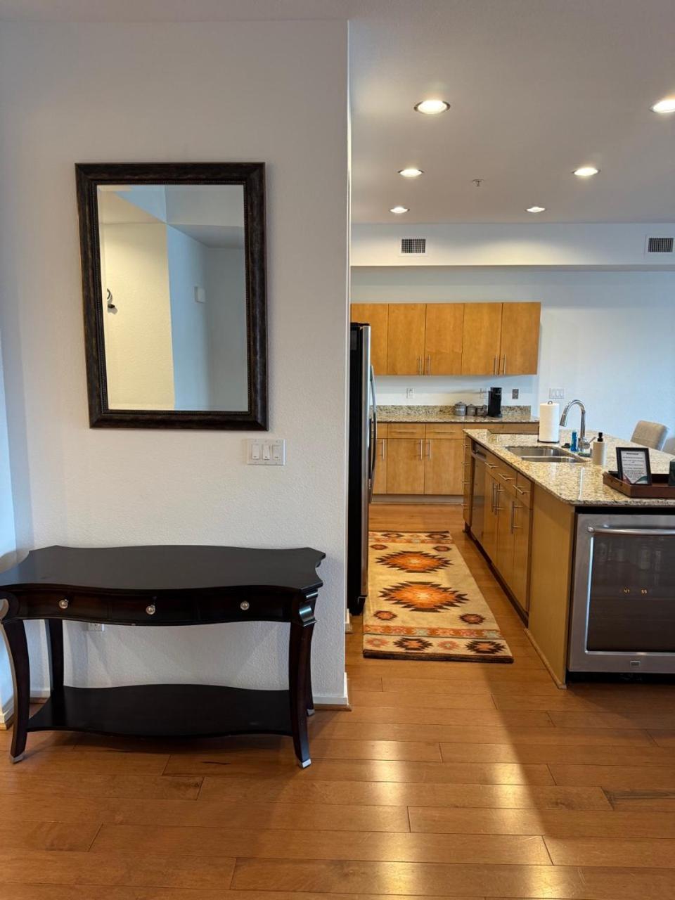 Step Out To Historic Old Town Scottsdale 2 King/2Bath W/Pool Apartment Exterior photo